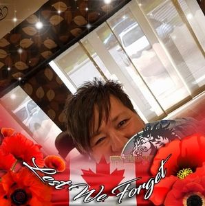 Meet your Posher, Denise